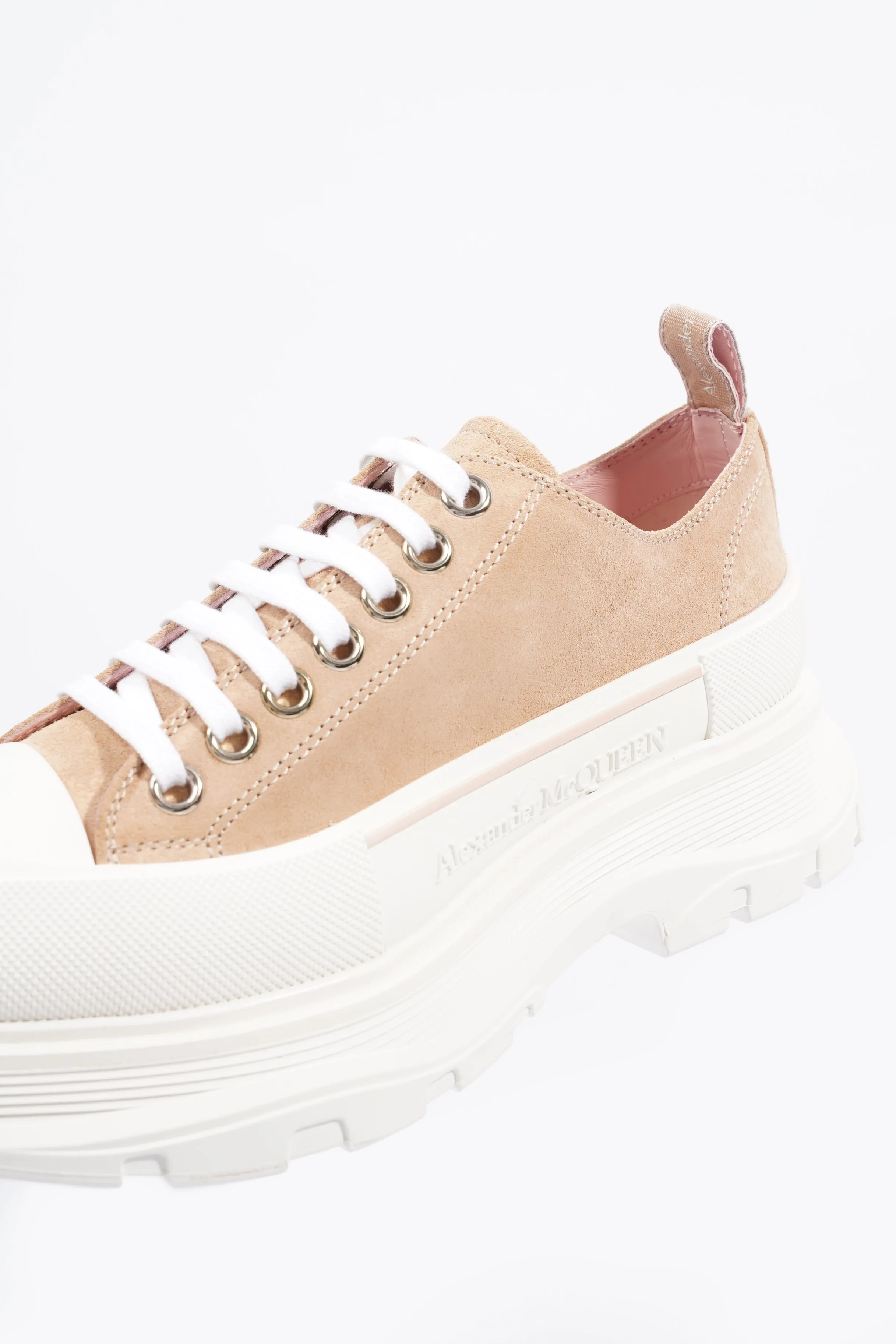 Alexander McQueen Womens Tread Slick Lace Up Sneaker White / Pink EU 40 / UK 7