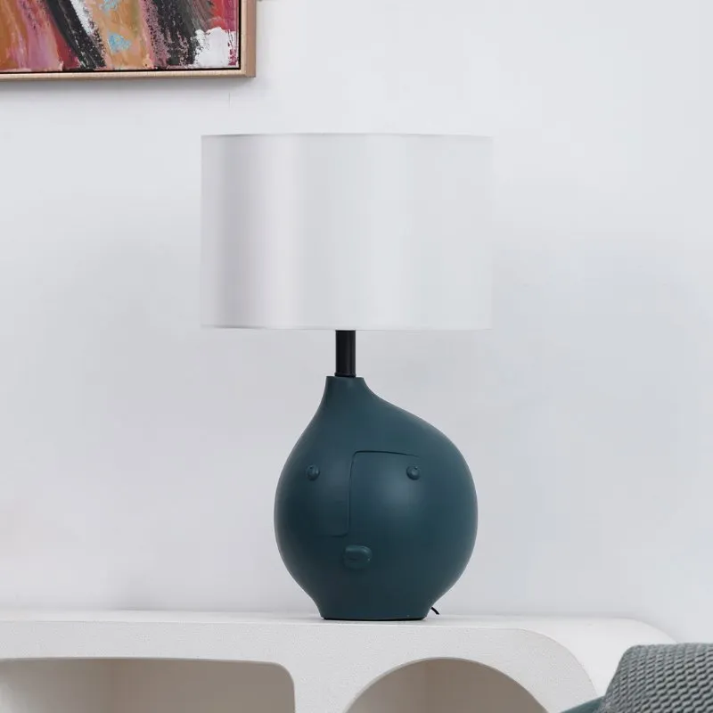 Brilho Table Lamp