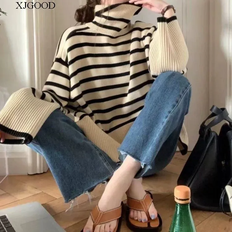 Fashionable Korean Style Short Knitted Sweater Top Casual Wear