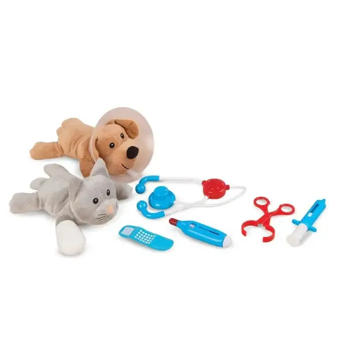 Melissa & Doug Examine & Treat Pet Vet Play Set