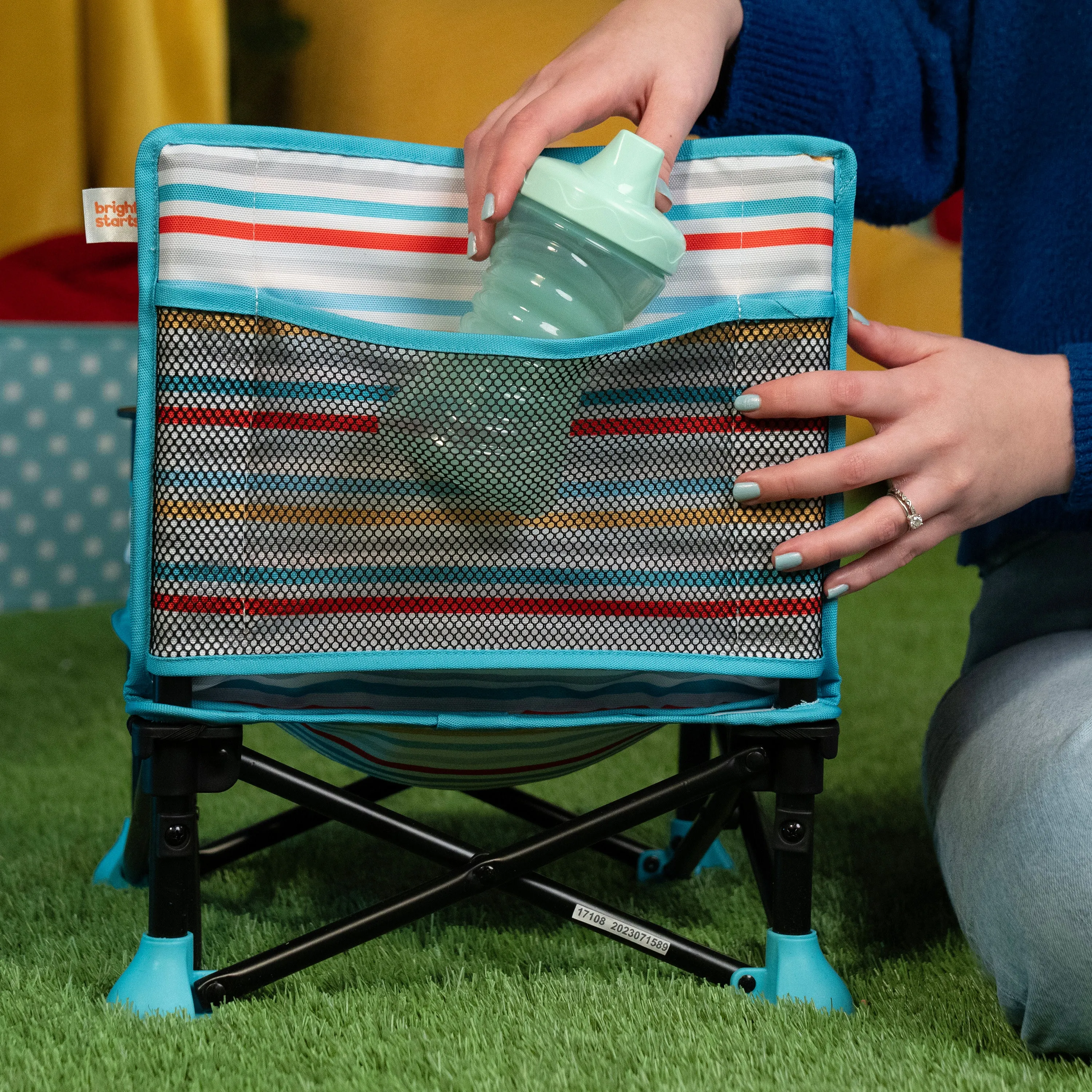 MICKEY MOUSE Pop N Sit Portable Booster Seat