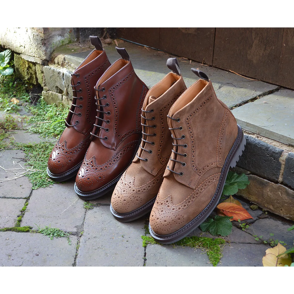 Sanders Cheltenham- Snuff Waxy Suede Brogue Boot