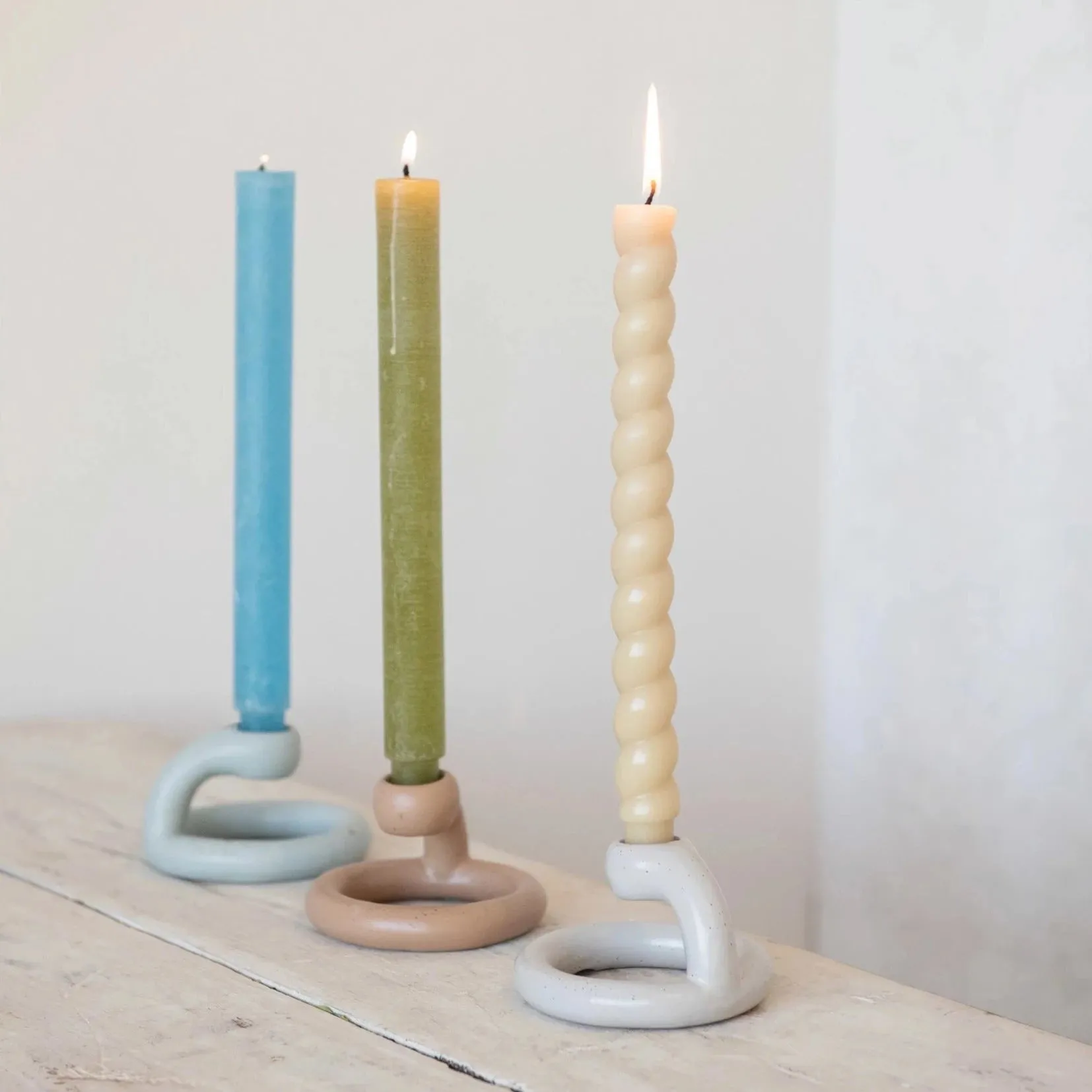 Single Curved Taper Candle Holder